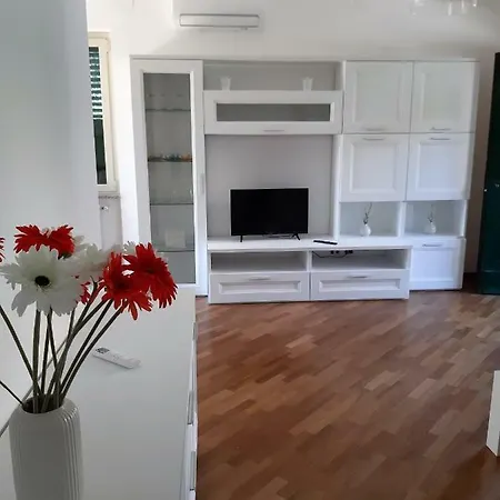 Holiday home Cuore Di Mare 4 *